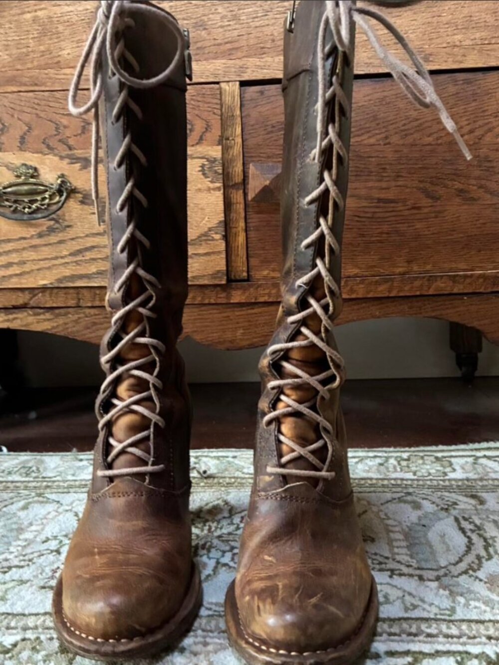 Frye Villager Lace fits 6.5